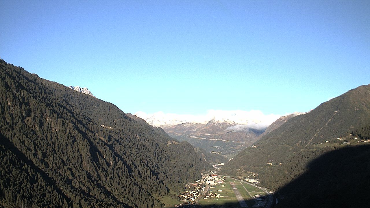 Quinto: Ambri Airport