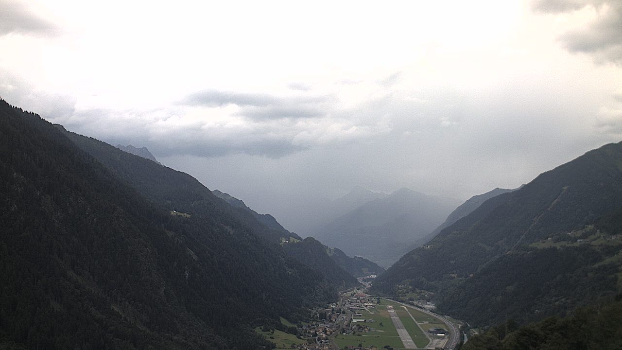 Quinto: Ambri Airport