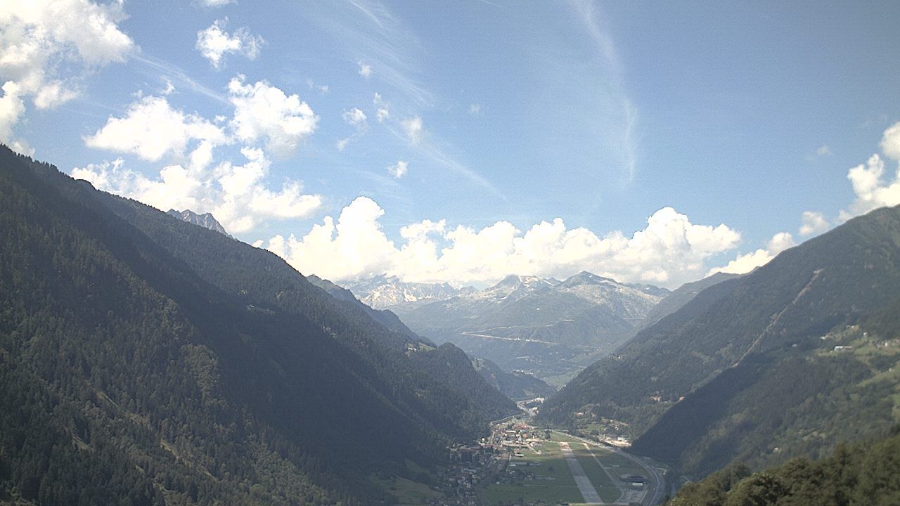 Quinto: Ambri Airport