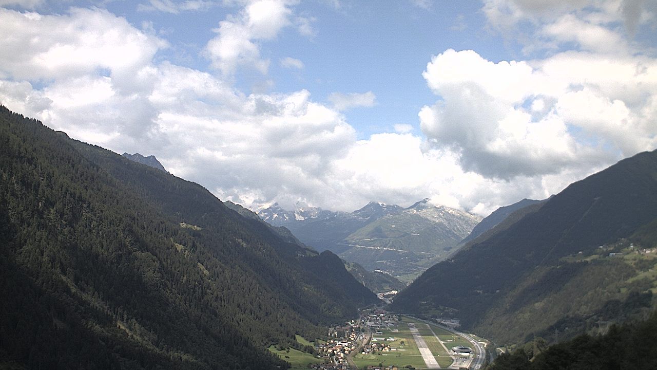 Quinto: Ambri Airport