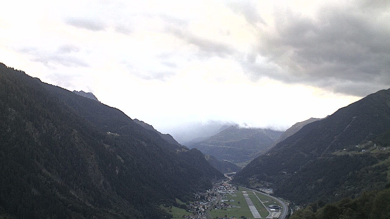 Quinto: Ambri Airport