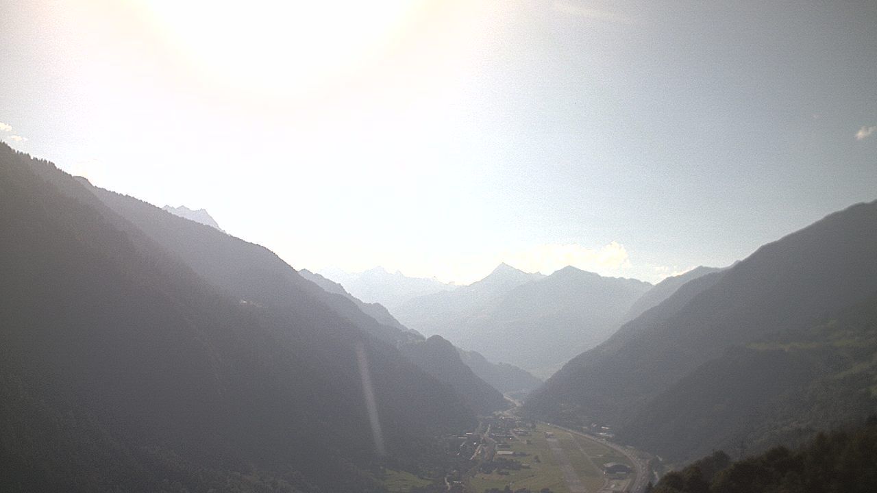 Quinto: Ambri Airport