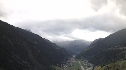 Quinto: Ambri Airport