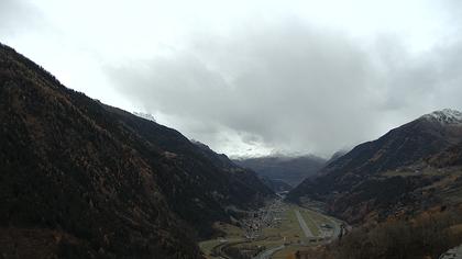 Quinto: Ambri Airport