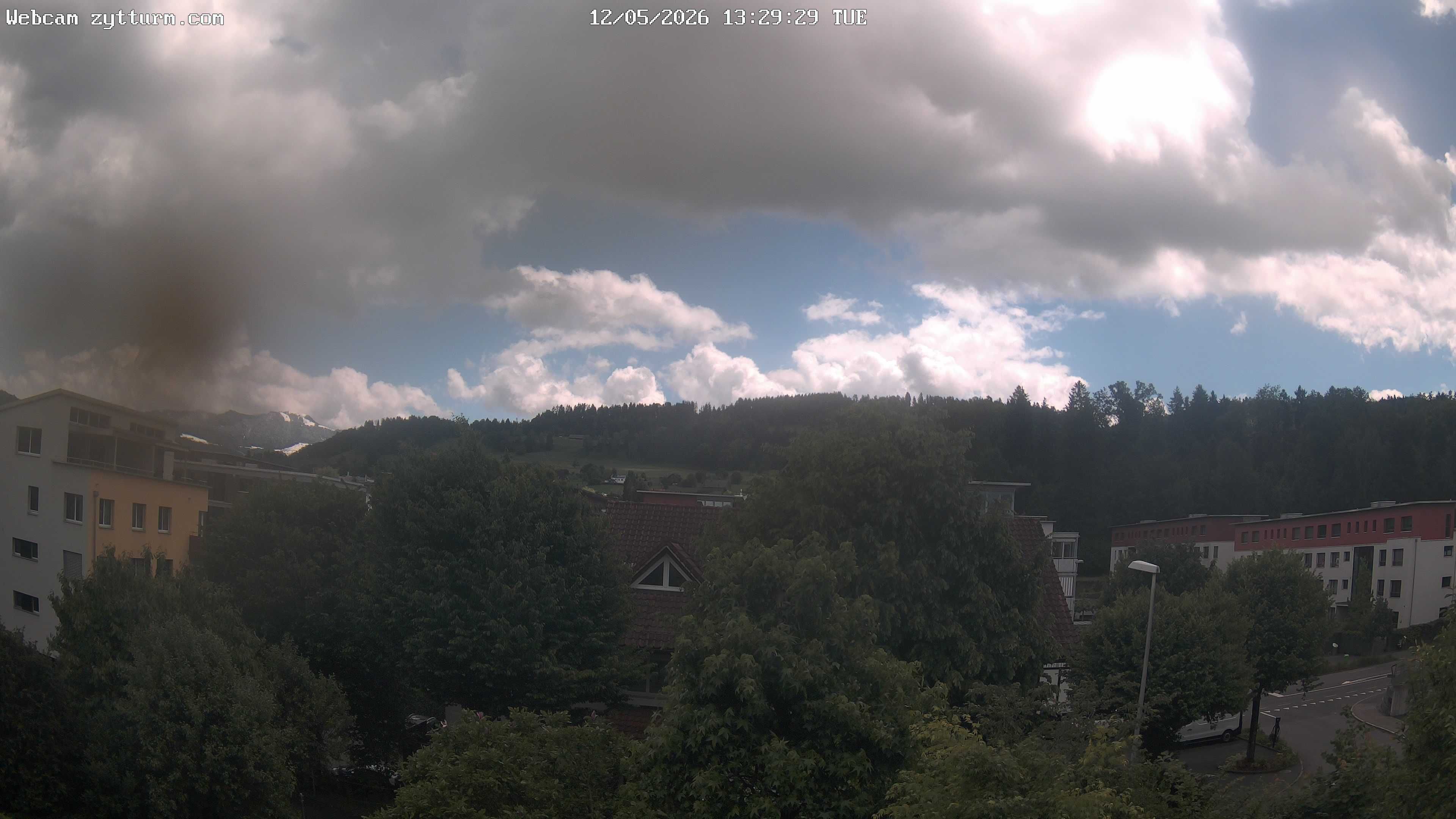 Risch-Rotkreuz: Live Webcam Rotkreuz Richtung Süd-Ost