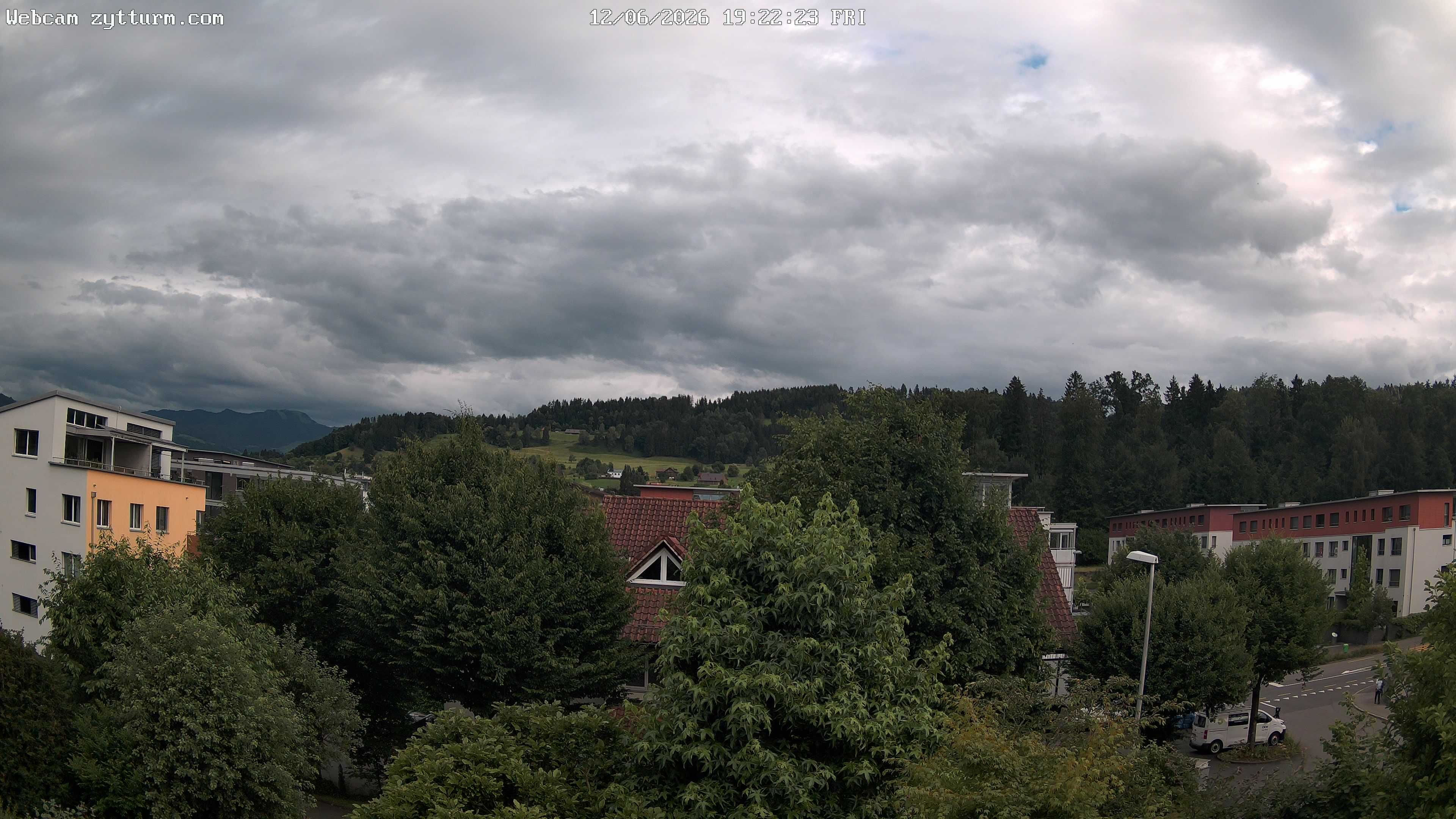Risch-Rotkreuz: Live Webcam Rotkreuz Richtung Süd-Ost