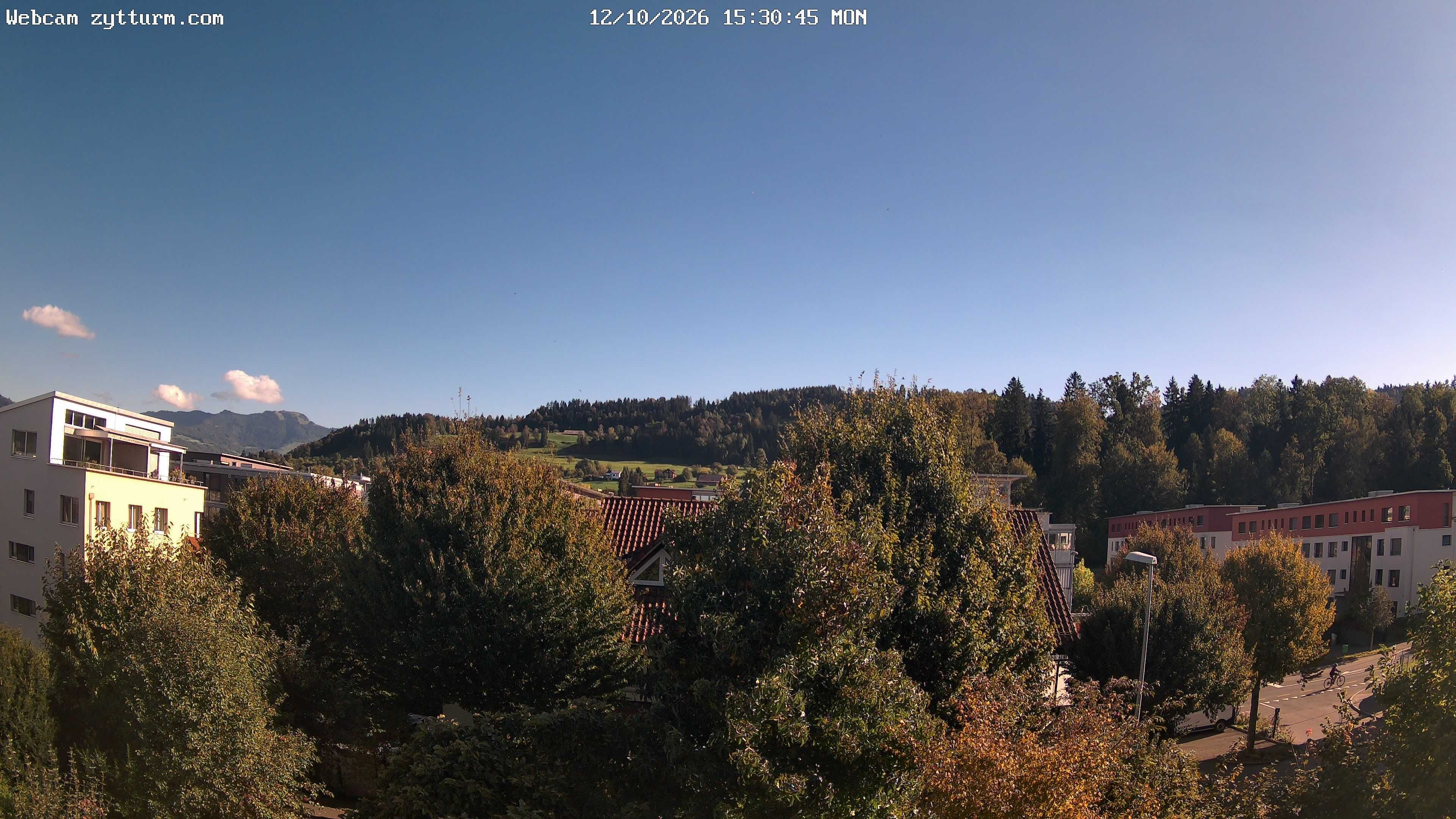 Risch-Rotkreuz: Live Webcam Rotkreuz Richtung Süd-Ost