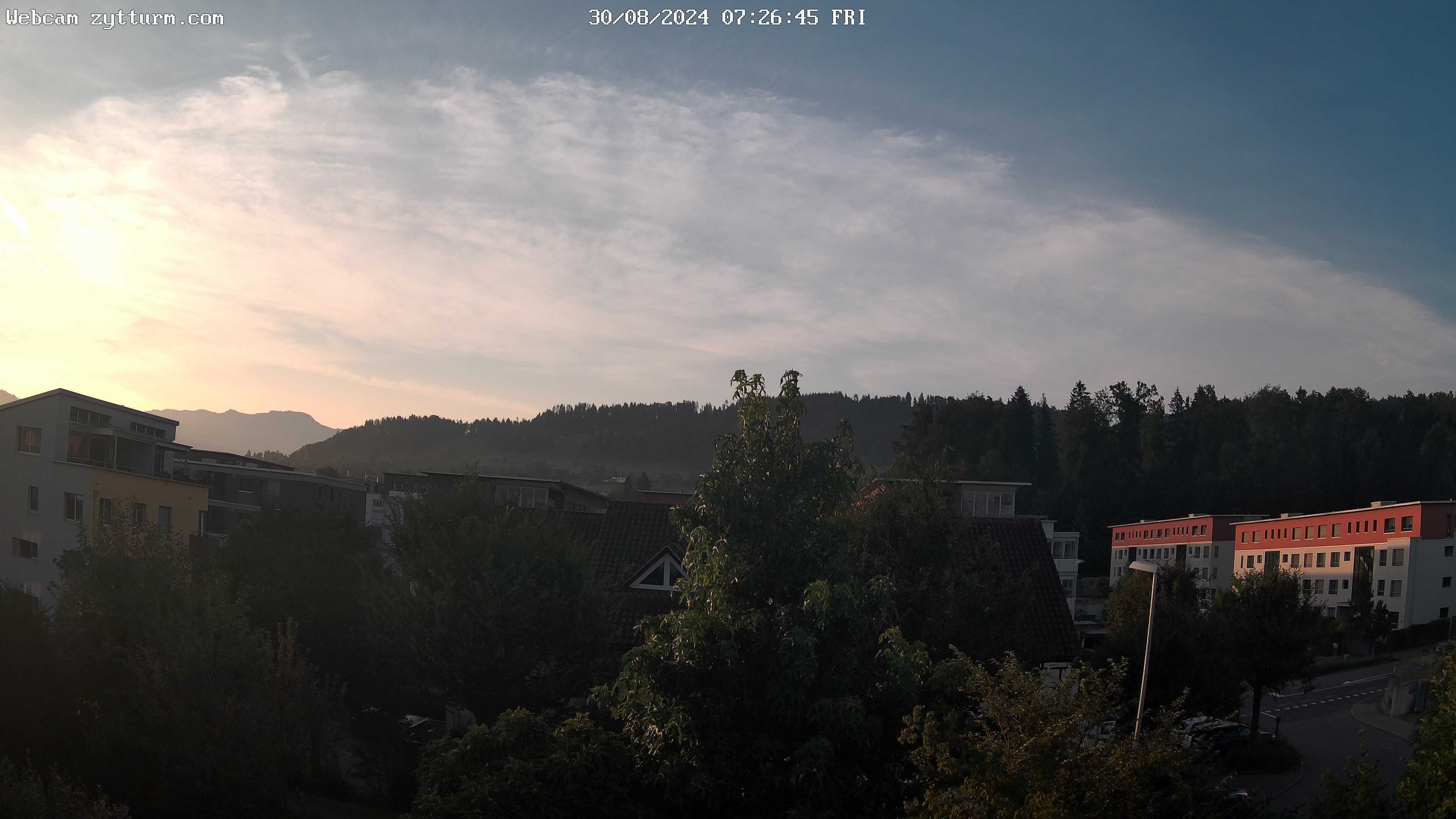 Risch-Rotkreuz: Live Webcam Rotkreuz Richtung Süd-Ost