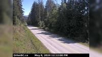 Stillwater > South: , Hwy  at Loubert Rd in Powell River on the Sunshine Coast, looking south - Dagtid