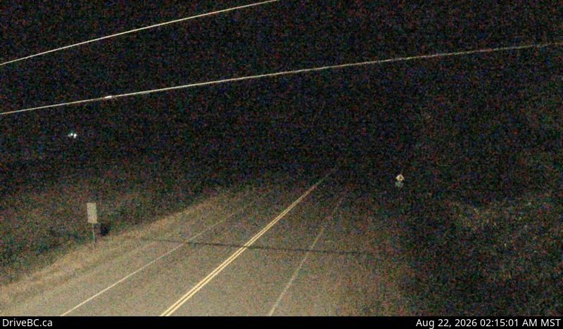 Traffic Cam Kitchener › East: Hwy 3, in - about 18 km east of Creston, looking east