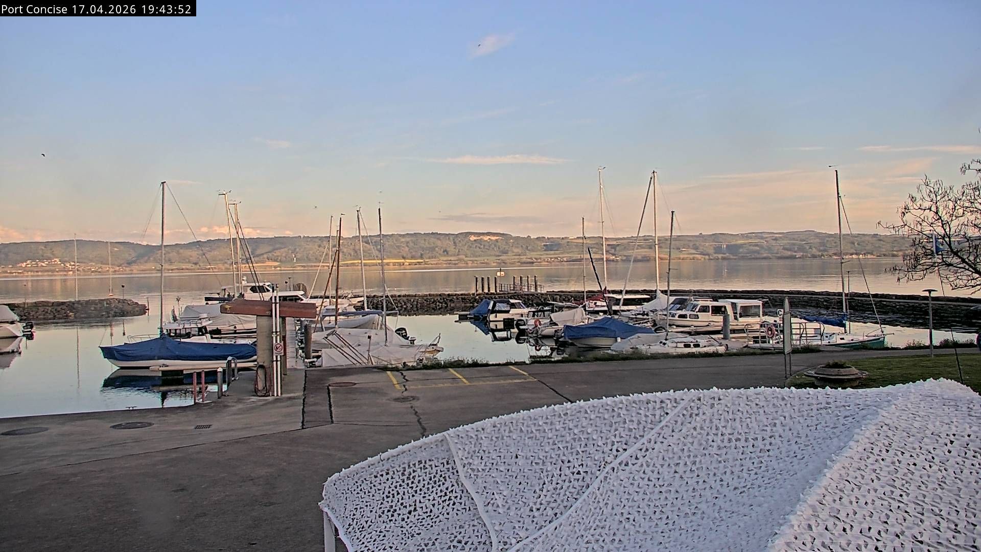 Concise: Neuenburgersee