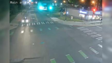 Traffic Cam Rochester: Main St at Culver Rd