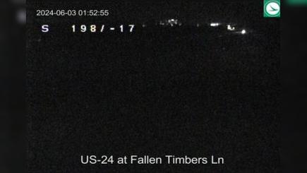 Traffic Cam Maumee: US-24 at Fallen Timbers Ln