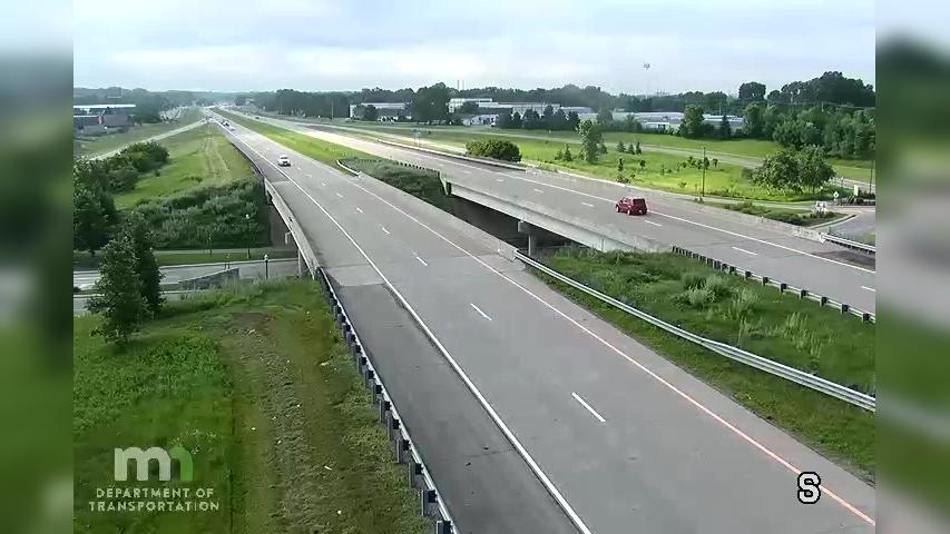 Traffic Cam Cottage Grove: T.H.61 NB @ Jamaica Ave