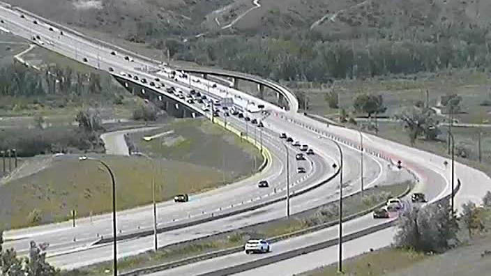Lethbridge West: Traffic and Landscape Webcam