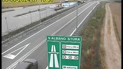immagine della webcam nei dintorni di Roccaforte Mondovì: webcam Montanera