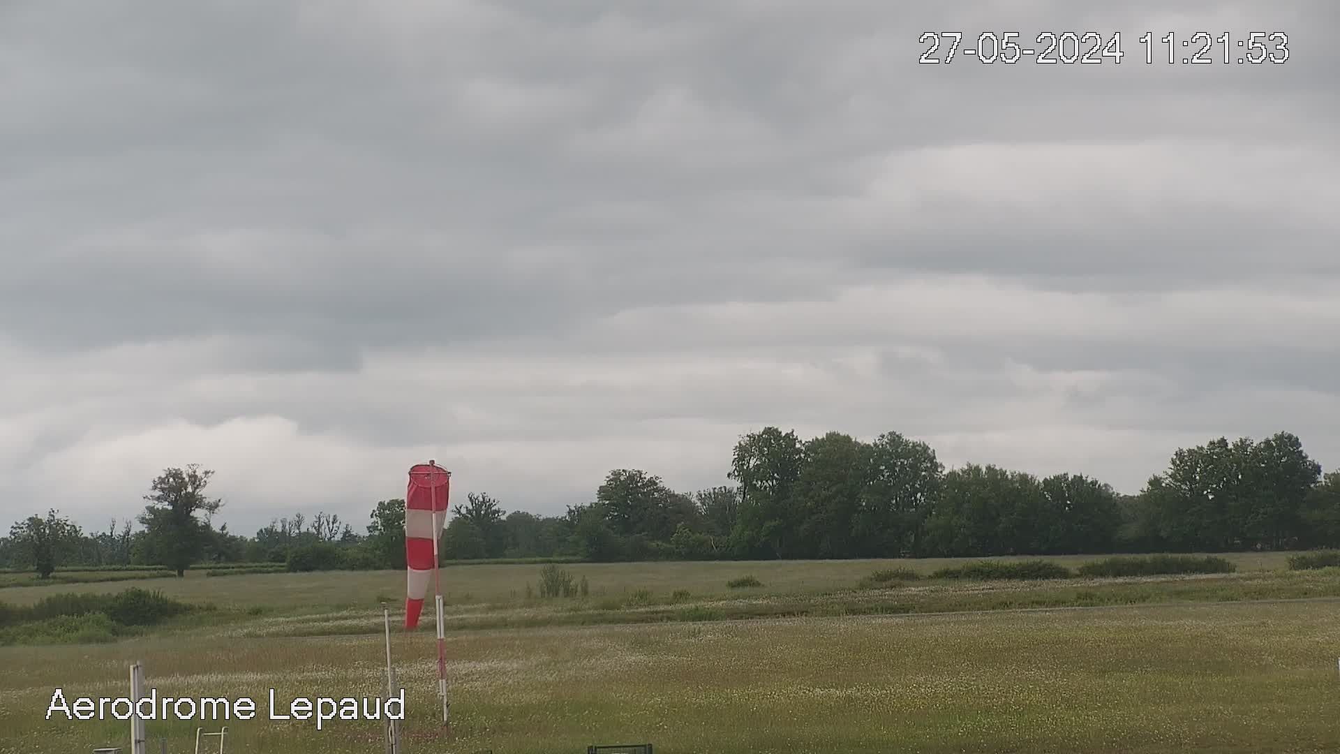 Traffic Cam Lepaud › North: Montluçon – Guéret Airport