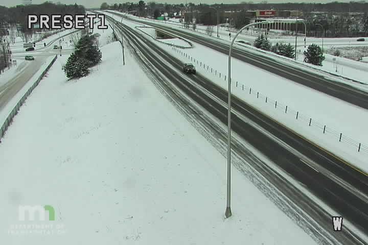 Traffic Cam North St. Paul: MN 36: T.H.36 EB E of McKnight Rd