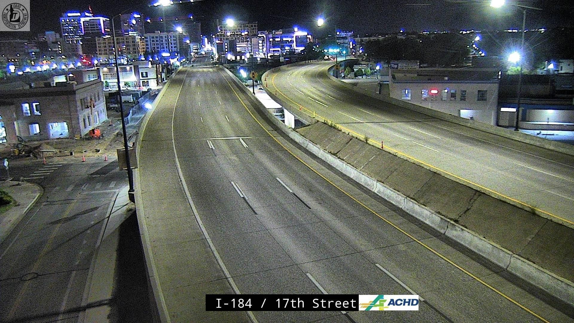 Traffic Cam Linen District: US 20: 17th St