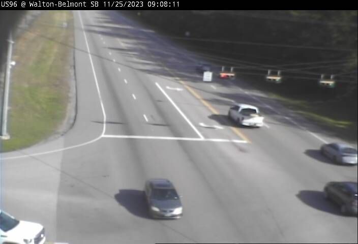 Traffic Cam Lumberton › North: US-96 @ W Walton - NB Traffic