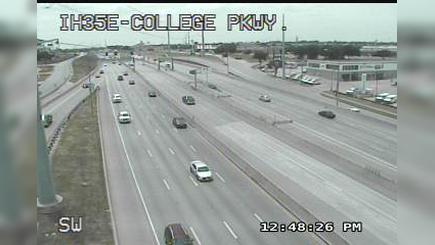 Traffic Cam Lewisville › North: I-35E @ College Pkwy