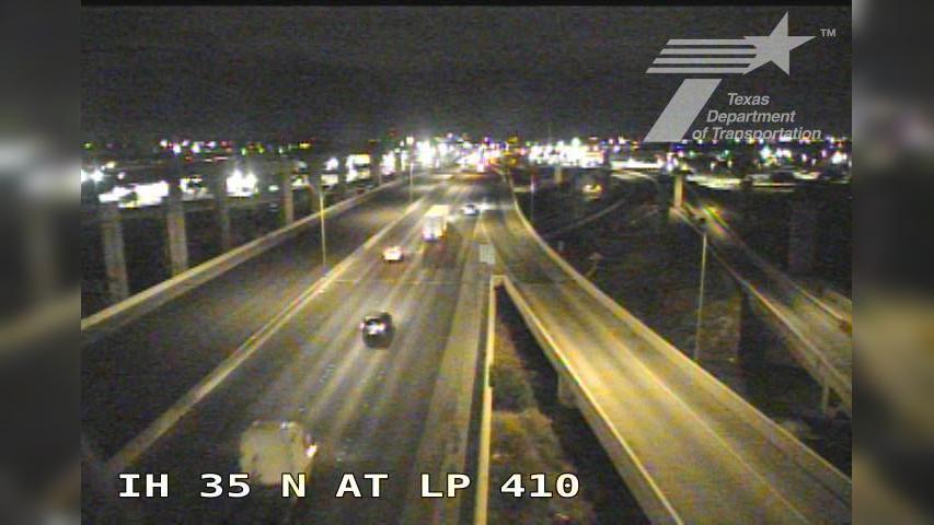 Traffic Cam San Antonio › North: IH 35 North at LP 410