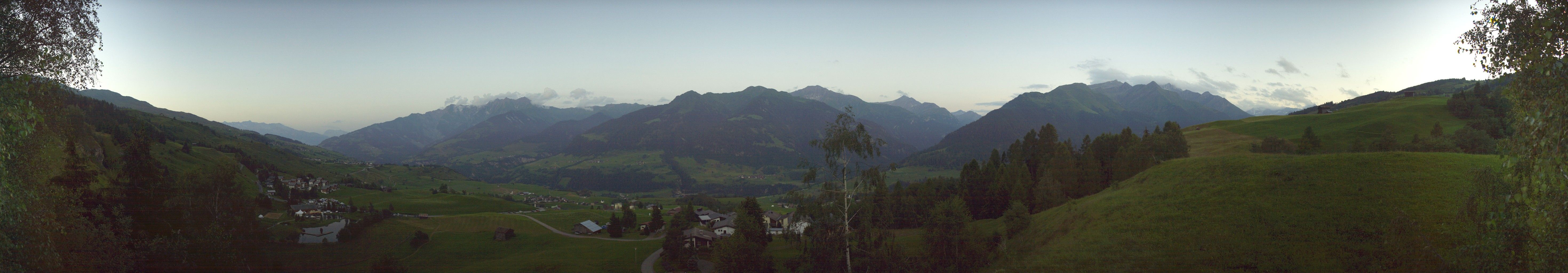 Lumnezia: Lake Davos Munts