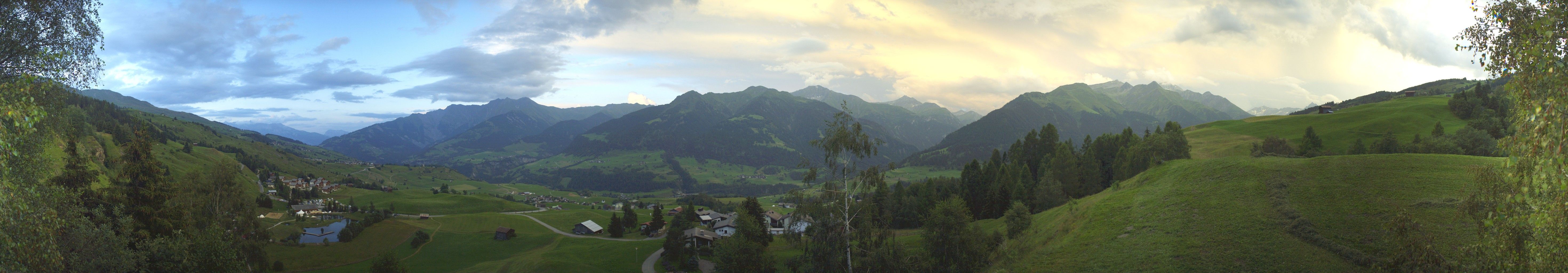 Lumnezia: Lake Davos Munts