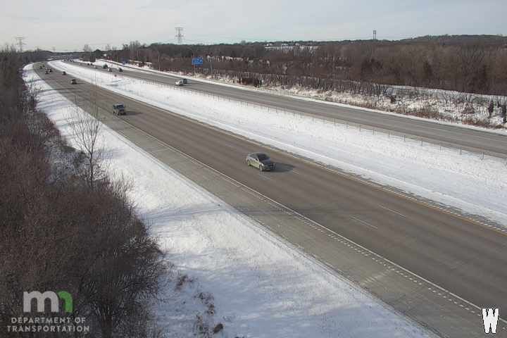 Traffic Cam Lakeland: I-94: I-94 EB W of Co Rd 21 (Stagecoach Tr)