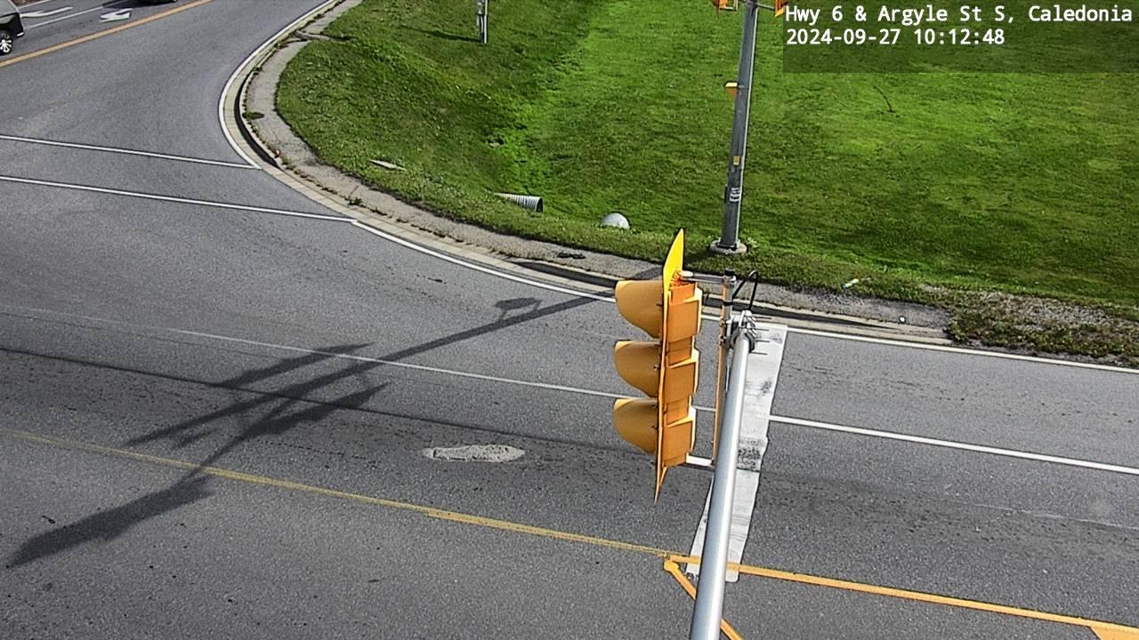 Traffic Cam Caledonia: Highway 6 at Argyle St