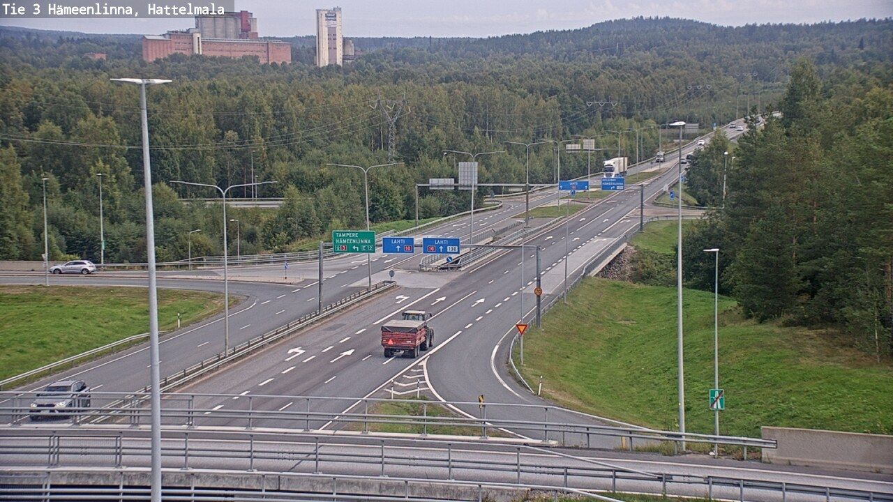 Traffic Cam Hameenlinna: Tie - Hattelmala - Tie 10 Lahteen