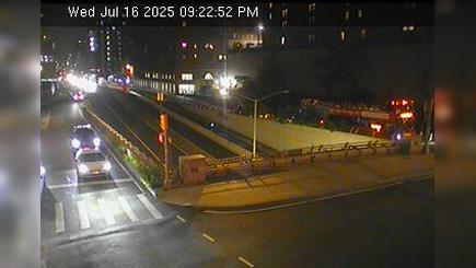 Manhattan CB6: 1 Ave @ 42 St Traffic Webcam