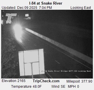 Traffic Cam Ramey: I-84 at Snake River