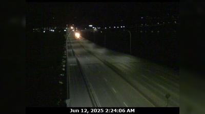 Kelowna: West Traffic View