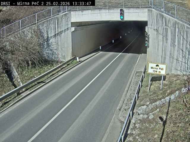 Traffic Cam Mirna Pec: R3-651, Šentjurij - Mirna Peč, Mirna Peč