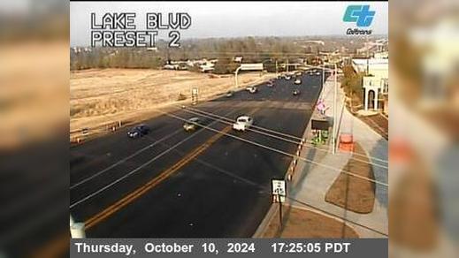 Traffic Cam Clay Street: Lake Blvd