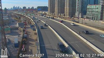 Toronto Traffic: Strachan Ave on Gardiner