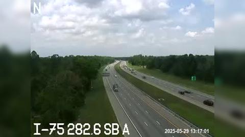 Traffic Cam San Antonio: I-75 at MM 282.6