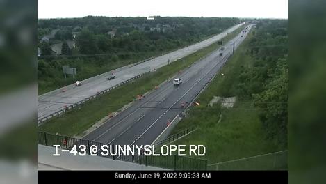 Traffic Cam New Berlin: I-43 @ Sunnyslope Rd
