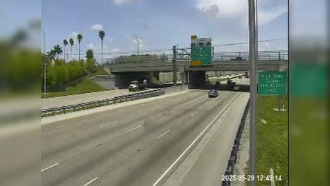 Traffic Cam Kendall: Tpke MM 19.2 NB