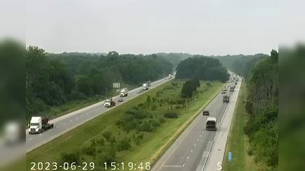 Traffic Cam Joppa: I-70: 1-070-062-5-2 CR 525 E