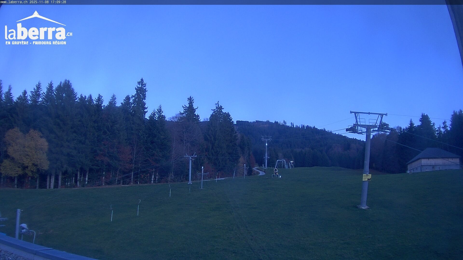 La Roche: La Berra, départ de la station