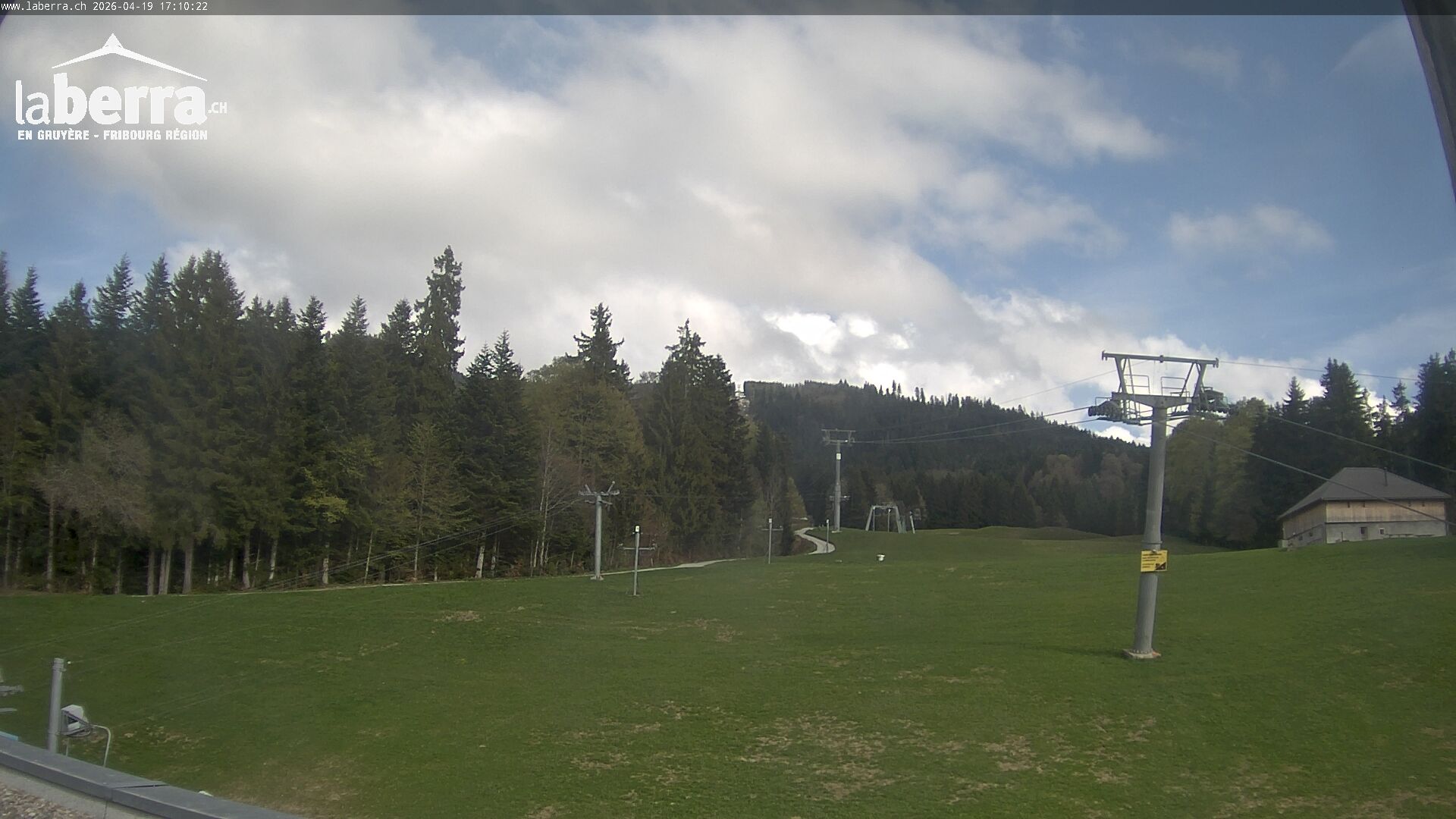 La Roche: La Berra, départ de la station