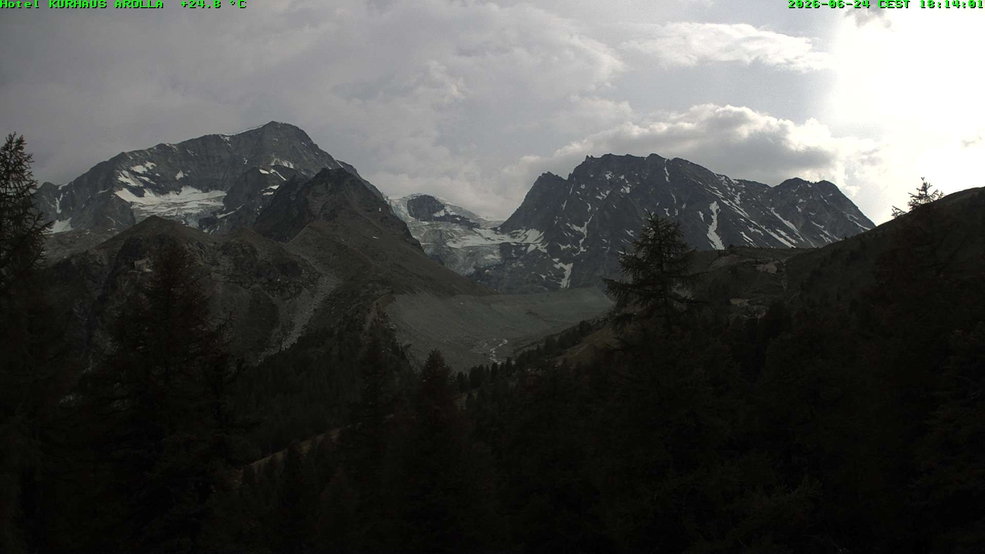 Evolène › Süden: Glacier du Mont Collon - Mont Collon - La Singla