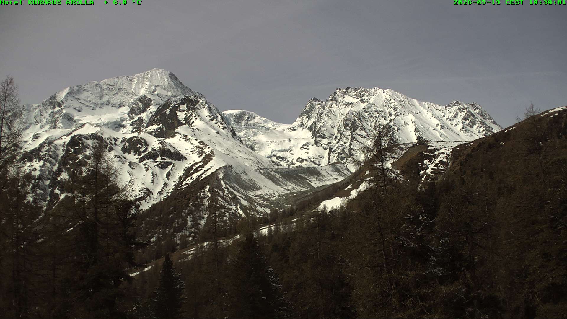 Evolène › Süden: Glacier du Mont Collon - Mont Collon - La Singla