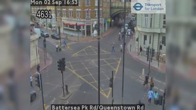 Battersea Park Road: Traffic and Landscape