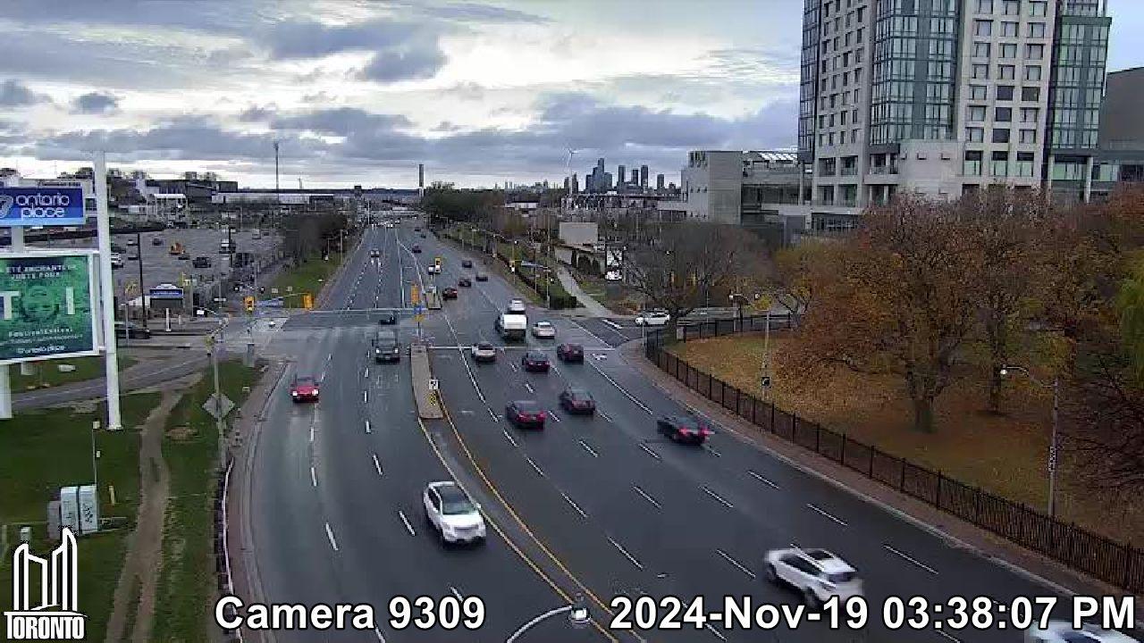 Place Blvd Traffic and Landscape Webcam