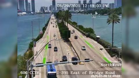 Traffic Cam Miami: I-395 East of Bridge Road