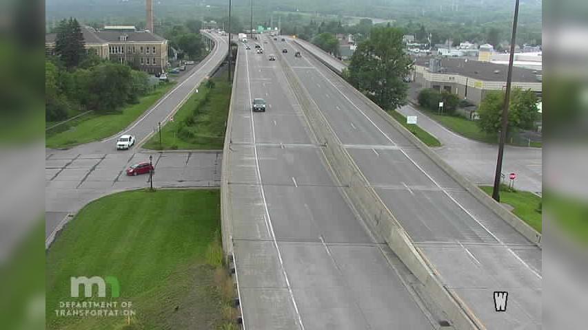 Traffic Cam Duluth: I-35: I-35 NB @ Central Ave