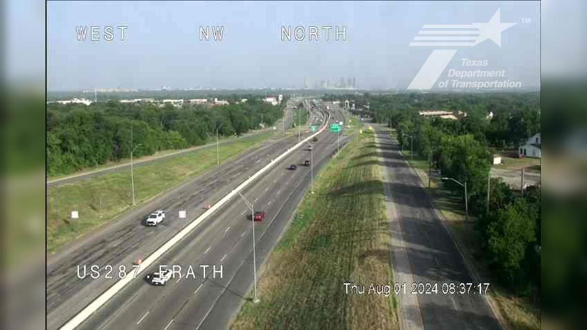 Traffic Cam Fort Worth › North: US 287 @ Erath